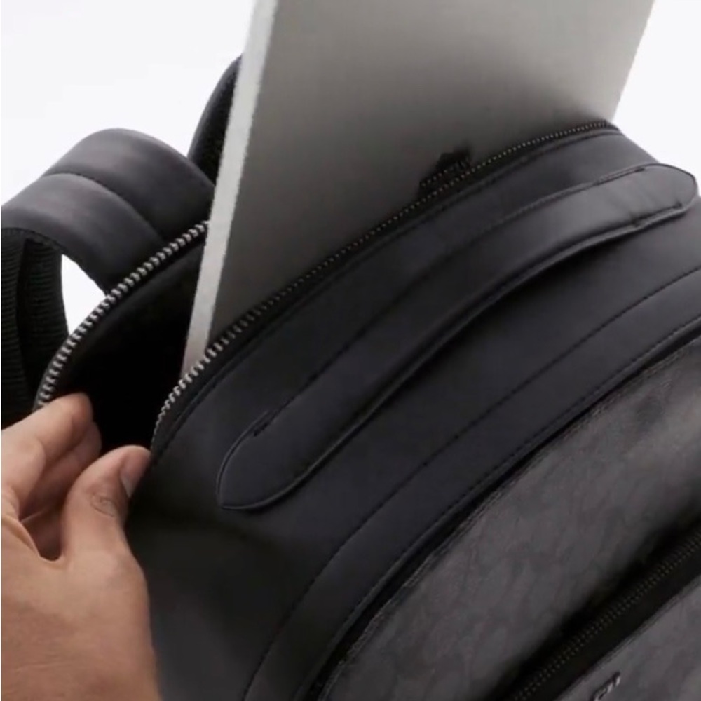 New Coach Graham In Signature Canvas Gunmetal Backpack - Picture 4 of 16